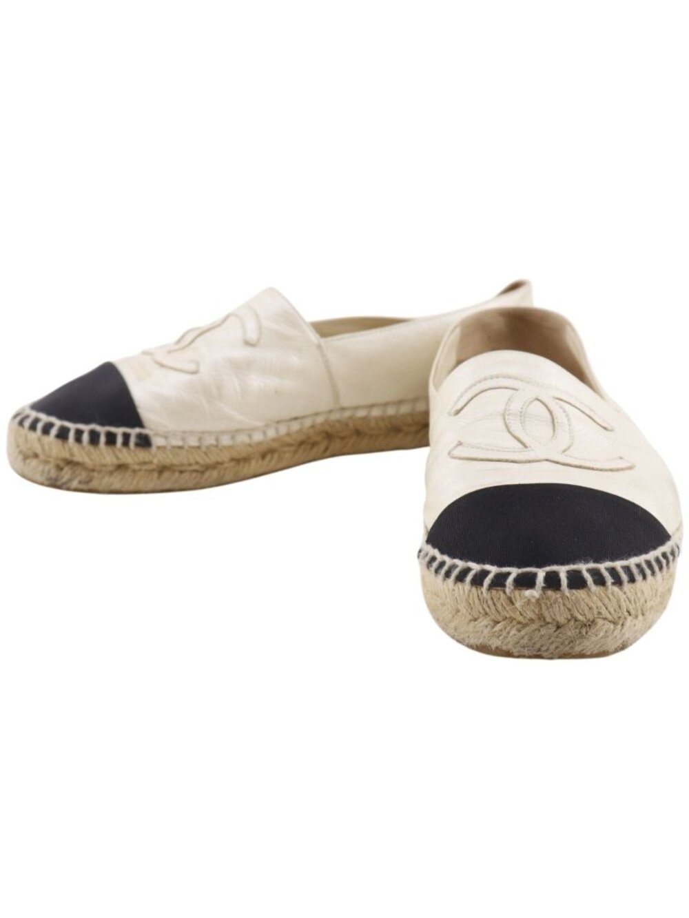 Chanel Espadrilles CC Logo B Lambskin White Slip Ons Slipper